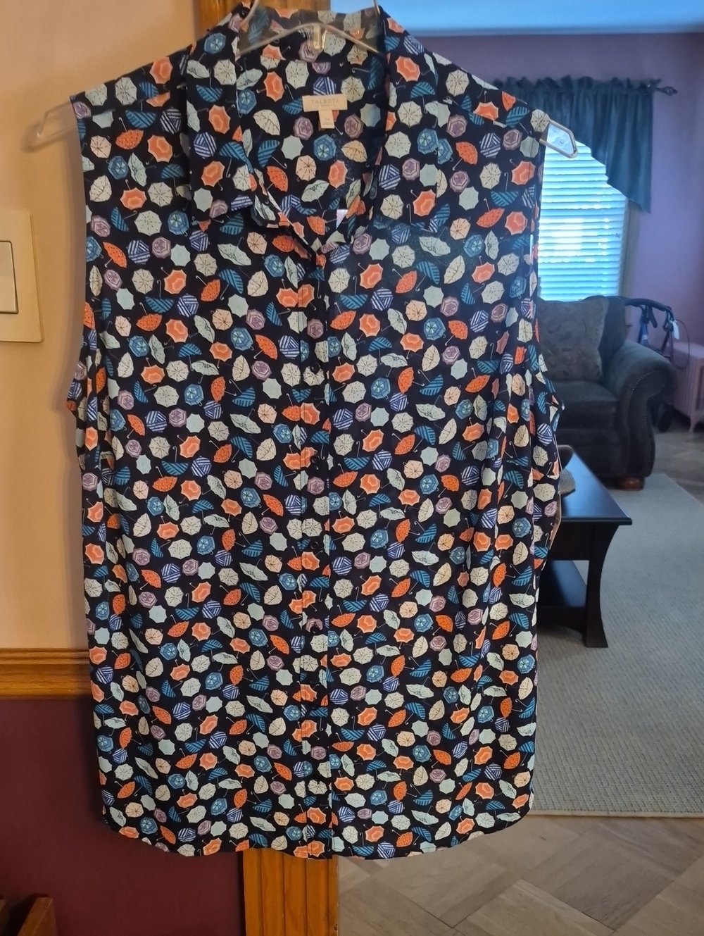 Talbots Navy Sleeveless Button Down Blouse (3x) with Multicolor Umbrella Print.